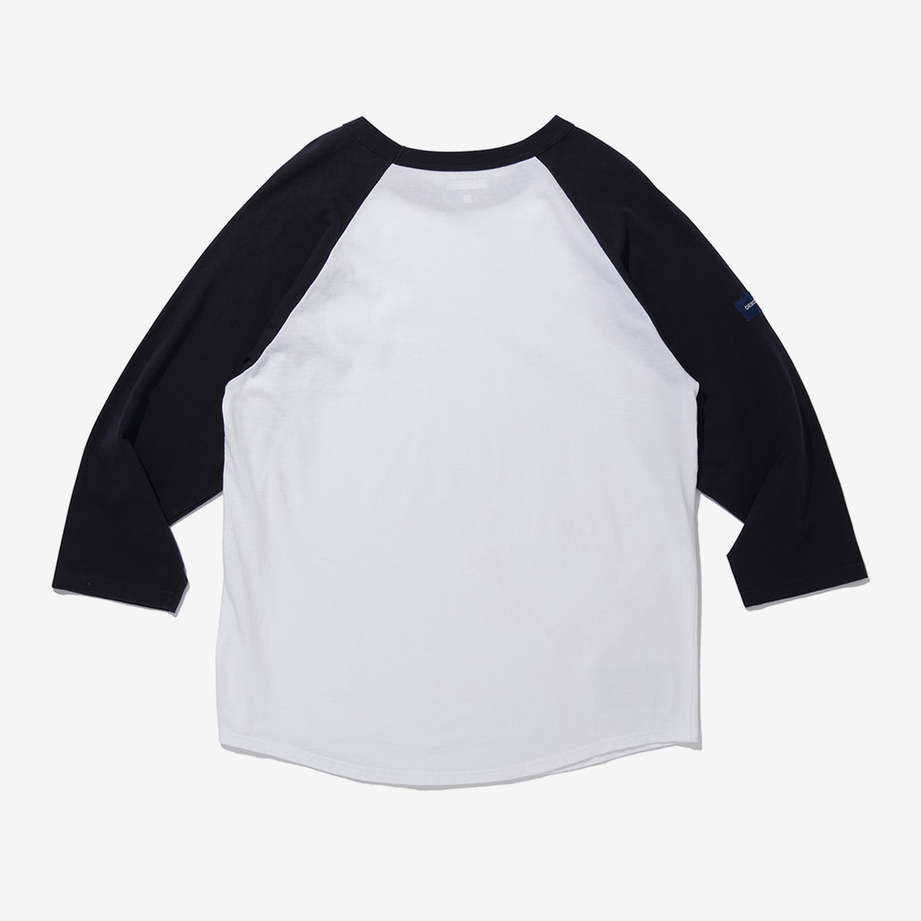 WHITExNAVY